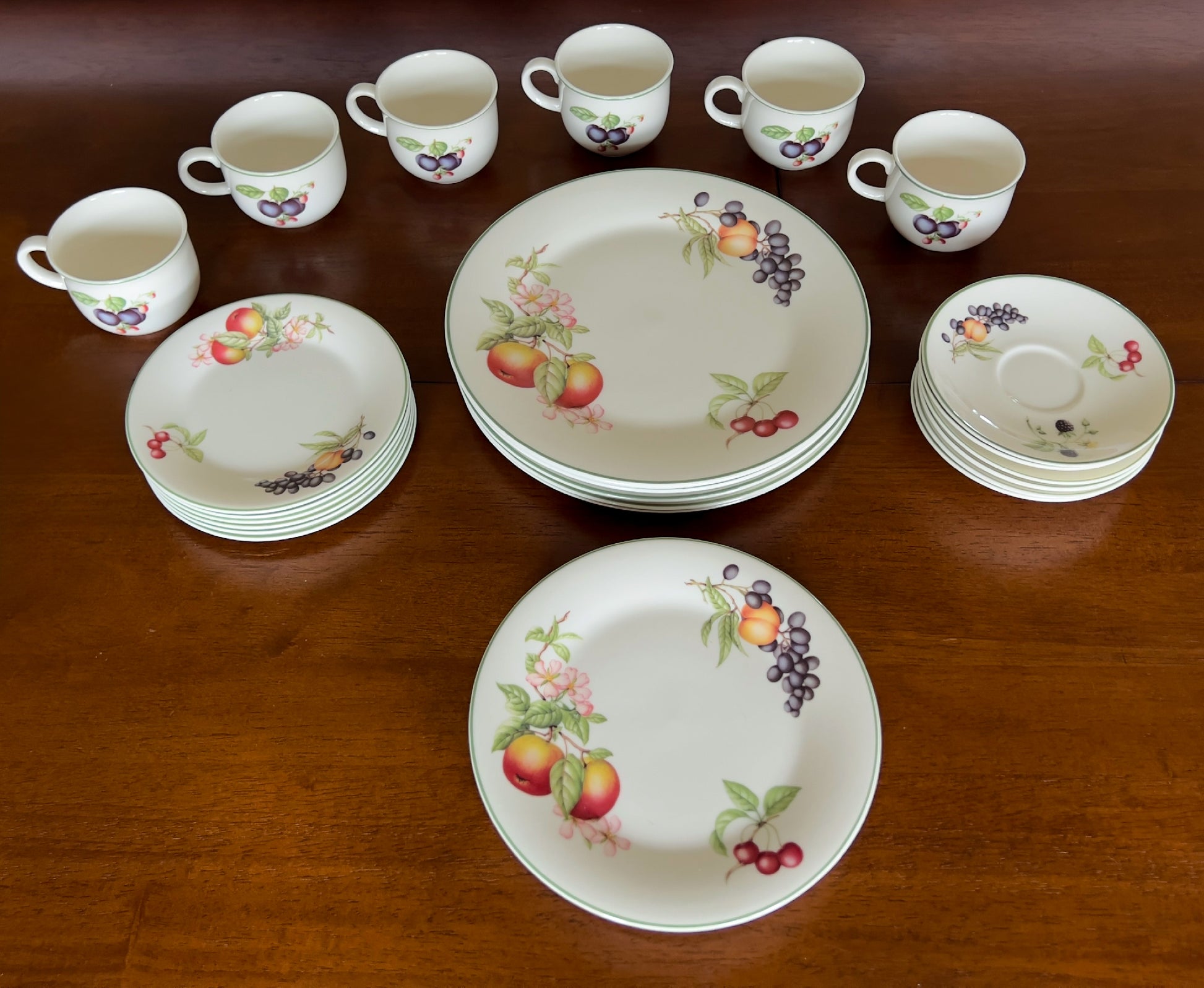Ashberry-China-Dinnerware-Set-by-Royal-Doulton.-30-pcs.-Dinnerware for six people