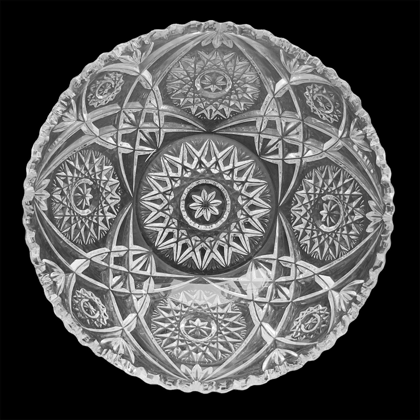 Beyer-Bleikristall-West-German-Lead-Crystal-Bowl-top-view-showing-design