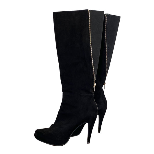 Black-Suede-Wide-Leg-Fashion-Boots.-Size-8.