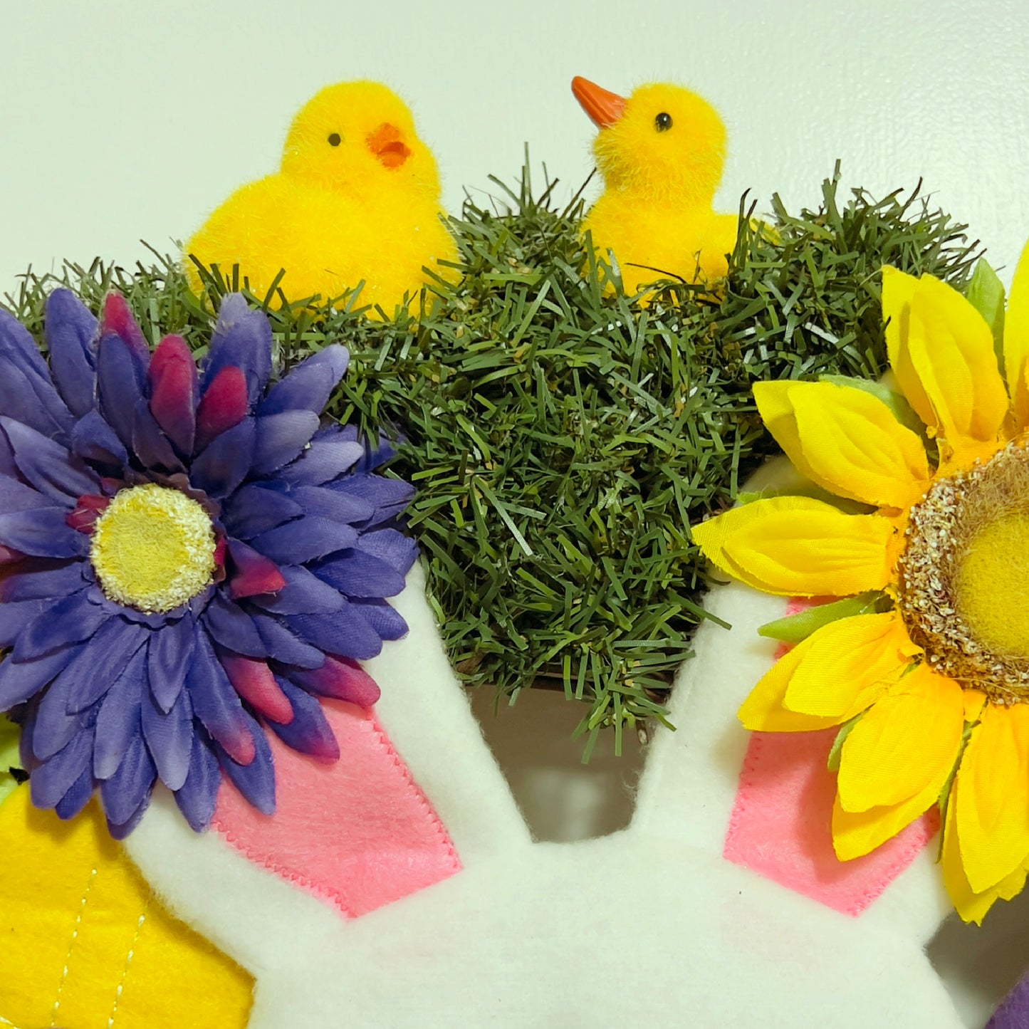 Easter-Bunny-Wreath-with-Peeps-Figurines