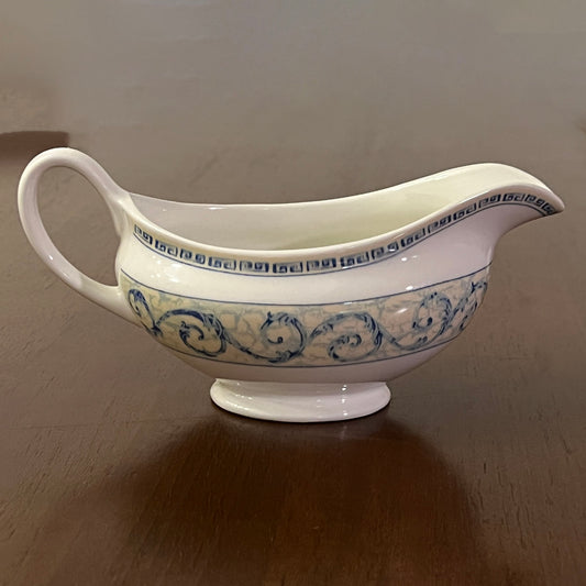 Johnson-Bros-1999-Acanthus-Blue-Gravy-Boat.-side-view