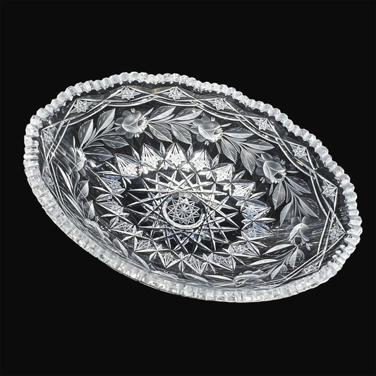 Libbey-Cut-Lead-Crystal-Oval-Centerpiece-Bowl. Top-view