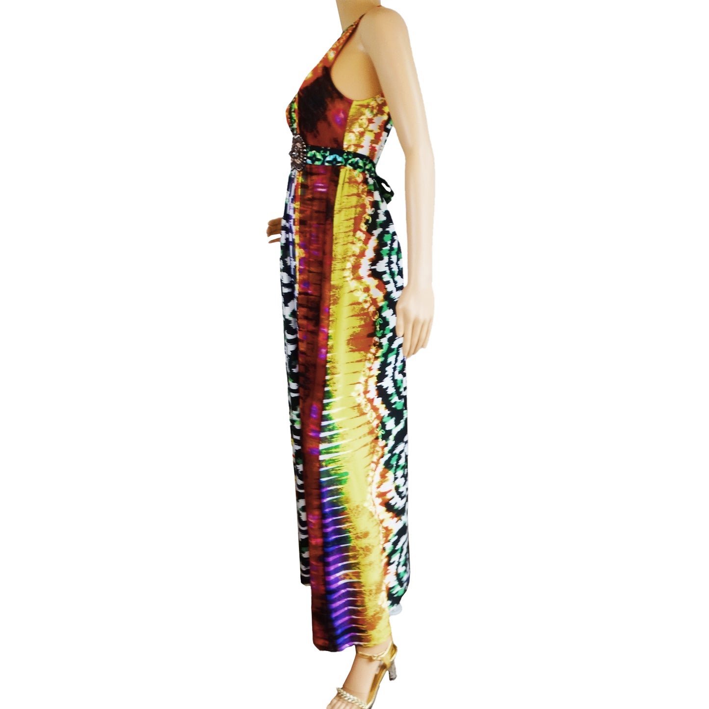 Roz_Ali-Sleeveless-Geometric-Maxi-Dress.-Side-view.-