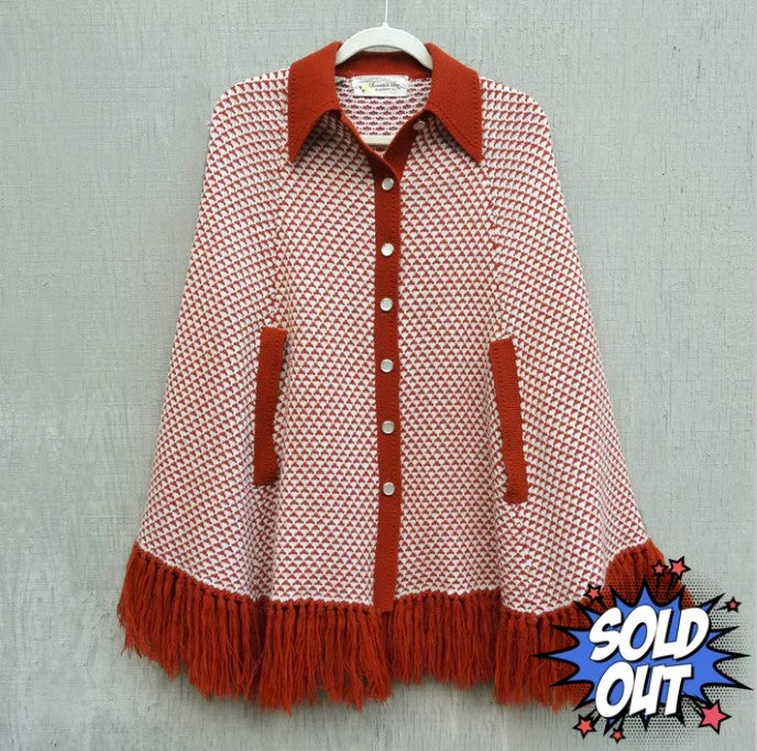 Sweater Bee Rust and White Knit Cape by Banff