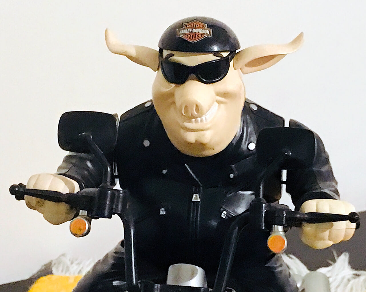 Harley-Davidson-hog-riding-Mighty-Bikes-Toy-Motorcycle