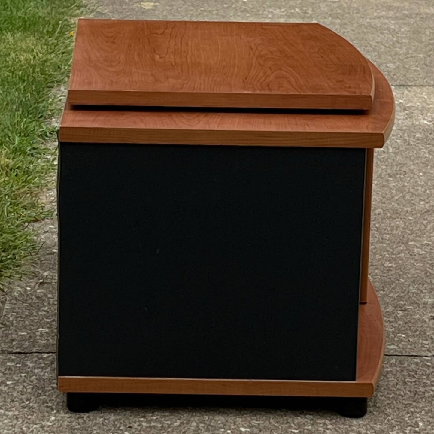 Bush VS39536 36" TV/VCR Stand, Rosewood Maple, Reflections Collection