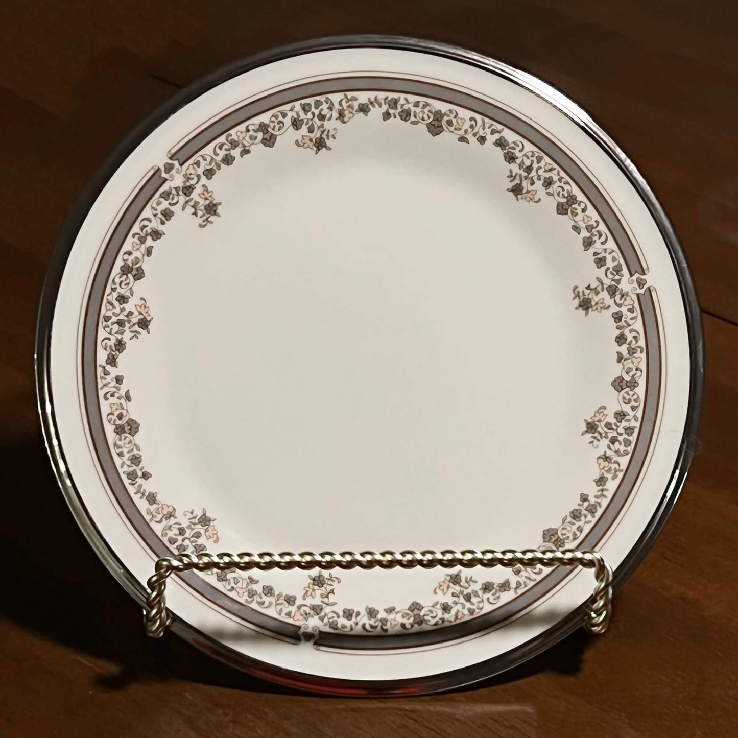 Lenox-Lace-Point-Bone-China-Salad-Plate.-Shop-eBargainsAndDeals.com.