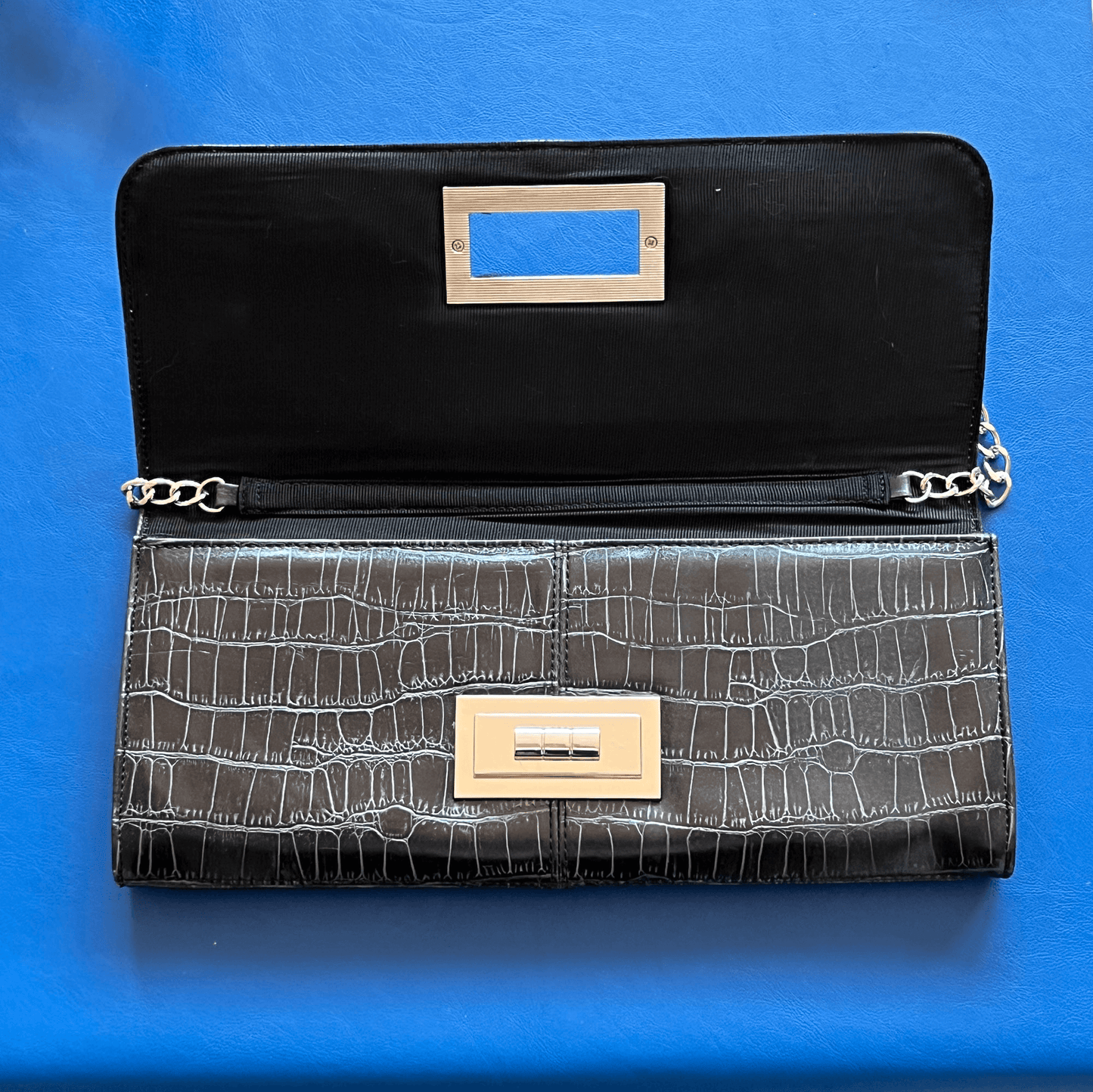 Lulu-Townsend-Black-Alligator-Envelope-Shoulder-Bag-Flap-Open.-Shop-www.eBargainsAndDeals.com