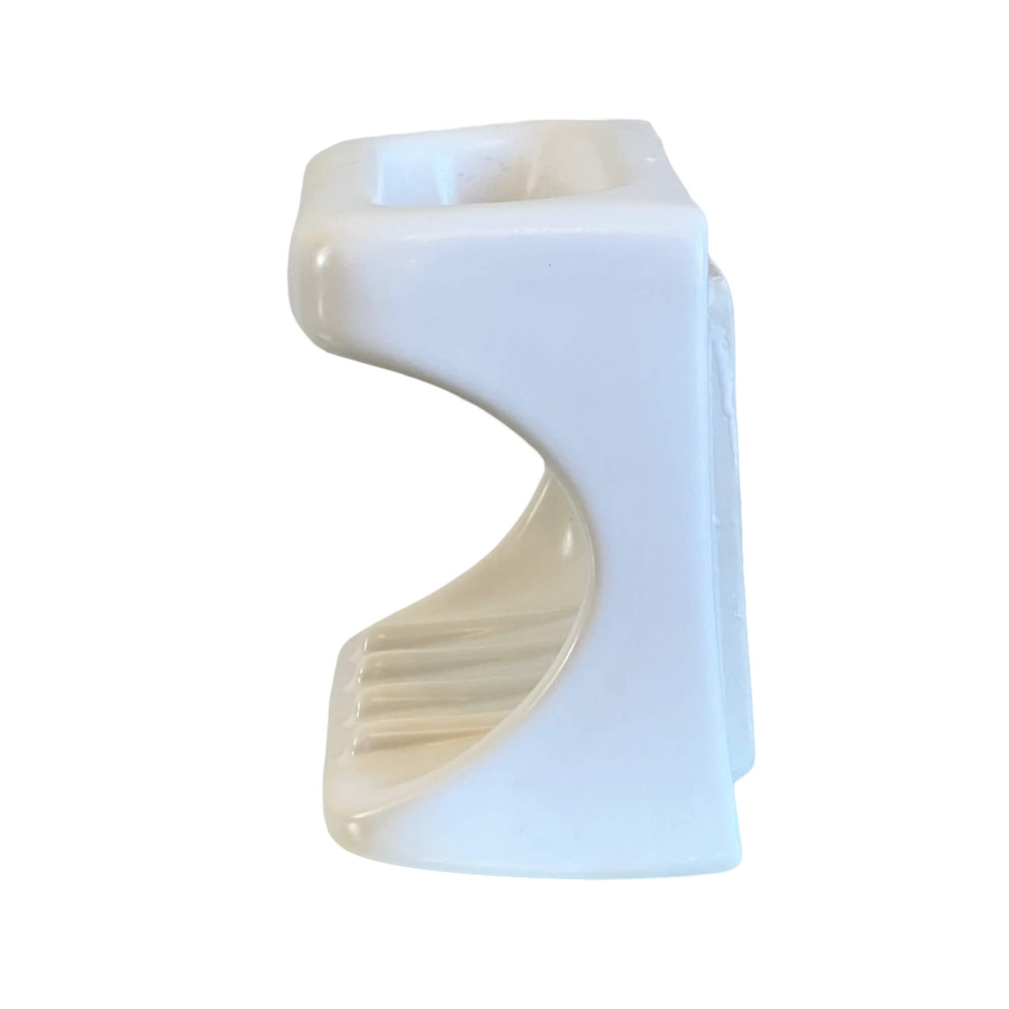 Mid-century-white-porcelain-ceramic-soap-dish-for-shower-or-tob_side-view