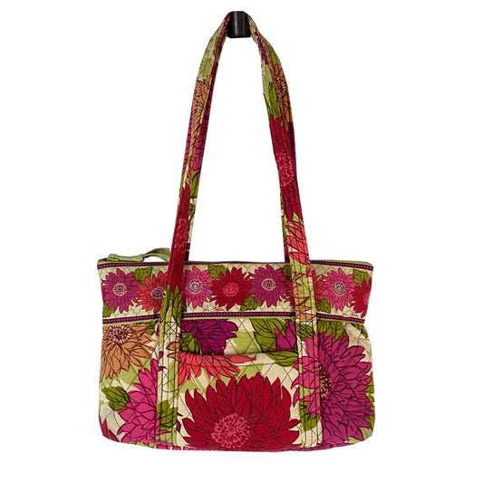 Vera-Bradley-Dahlia-floral-quilted-shoulder-bag. Front-view.