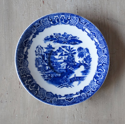 Set of 2 New Vintage Coalport 5 1/2" Blue Willow Pattern China Saucers - PawPurrPrints.com
