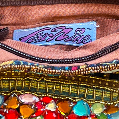 Far-Nine-handbag-logo.-Shop-eBargainsAndDeals.com