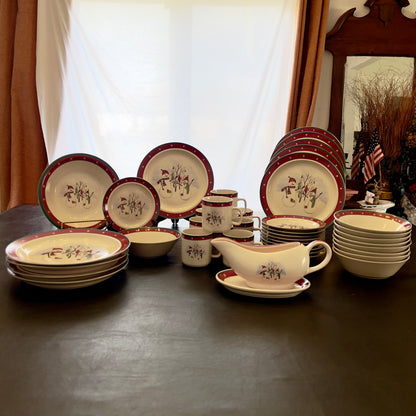 42pcs Royal Seasons Snowman Dinnerware Set for 10 plus Serving Pcs