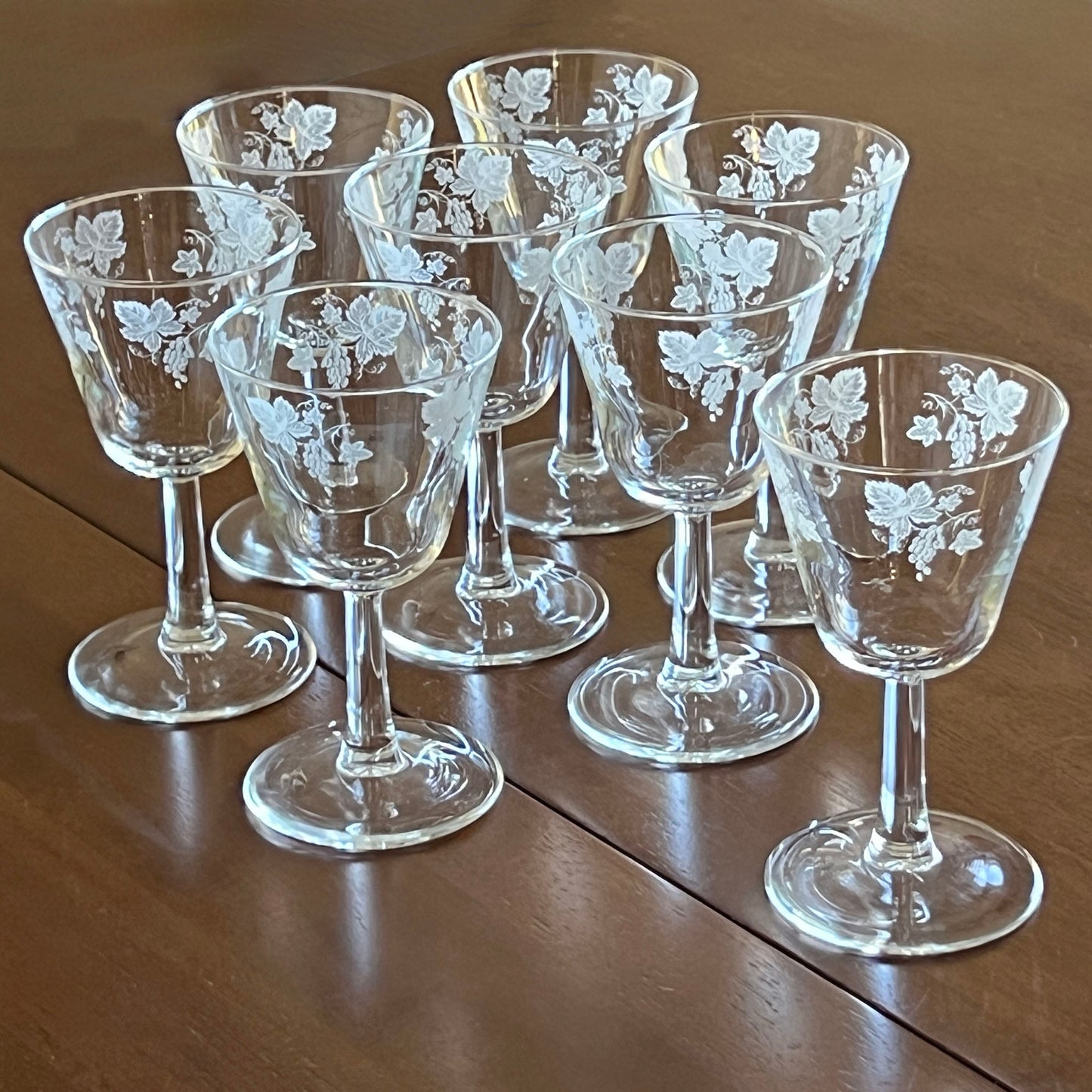 Javit-Etched-Crystal-Wine-Goblet-Set