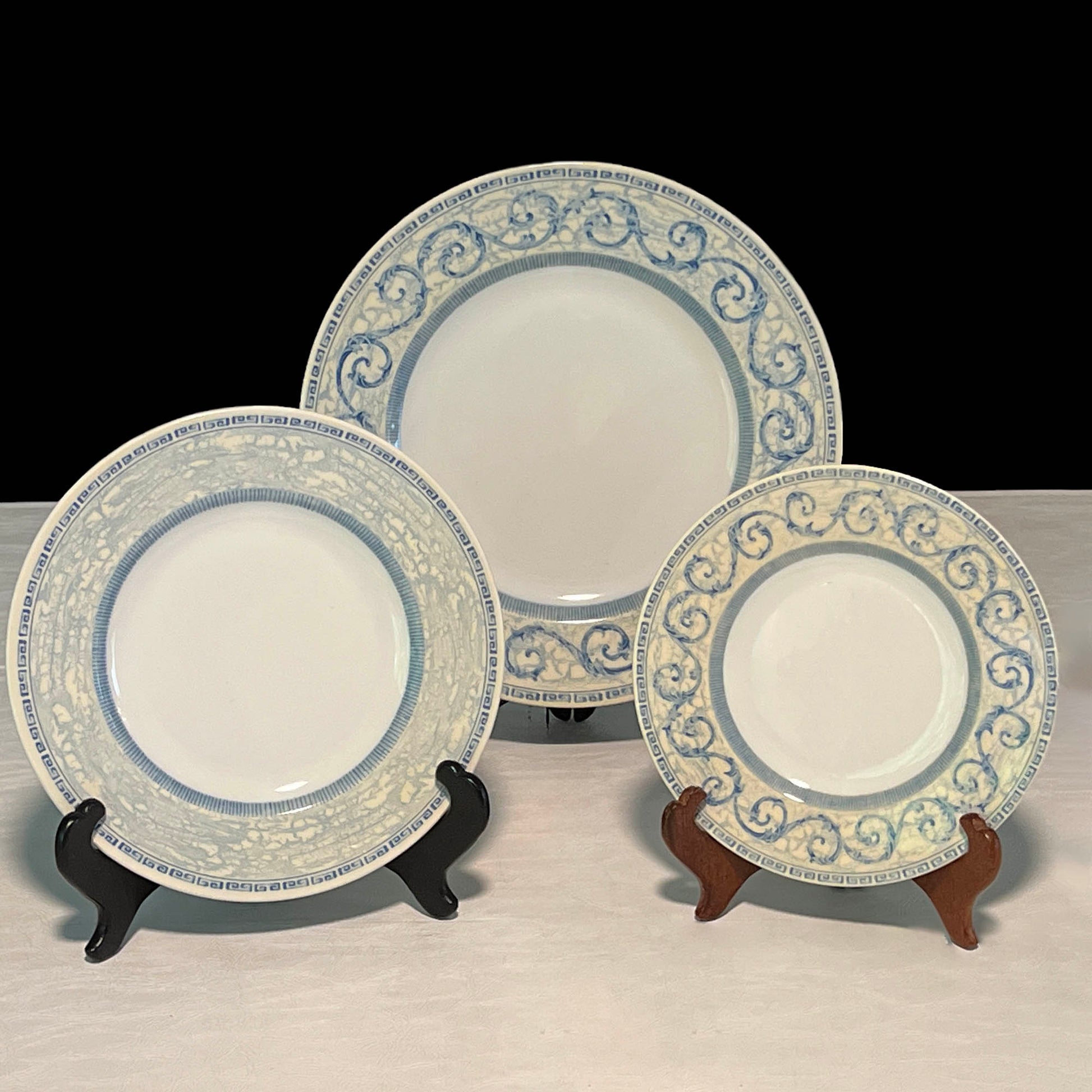 Johnson-Brothers-Anthus-Blue-Dinnerware-Set.