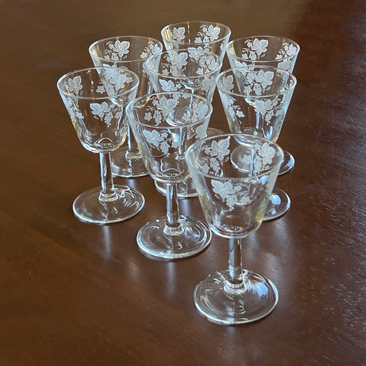 Mid-Century-Etched-Crystal-Stemware--by-Javit. Set of 8