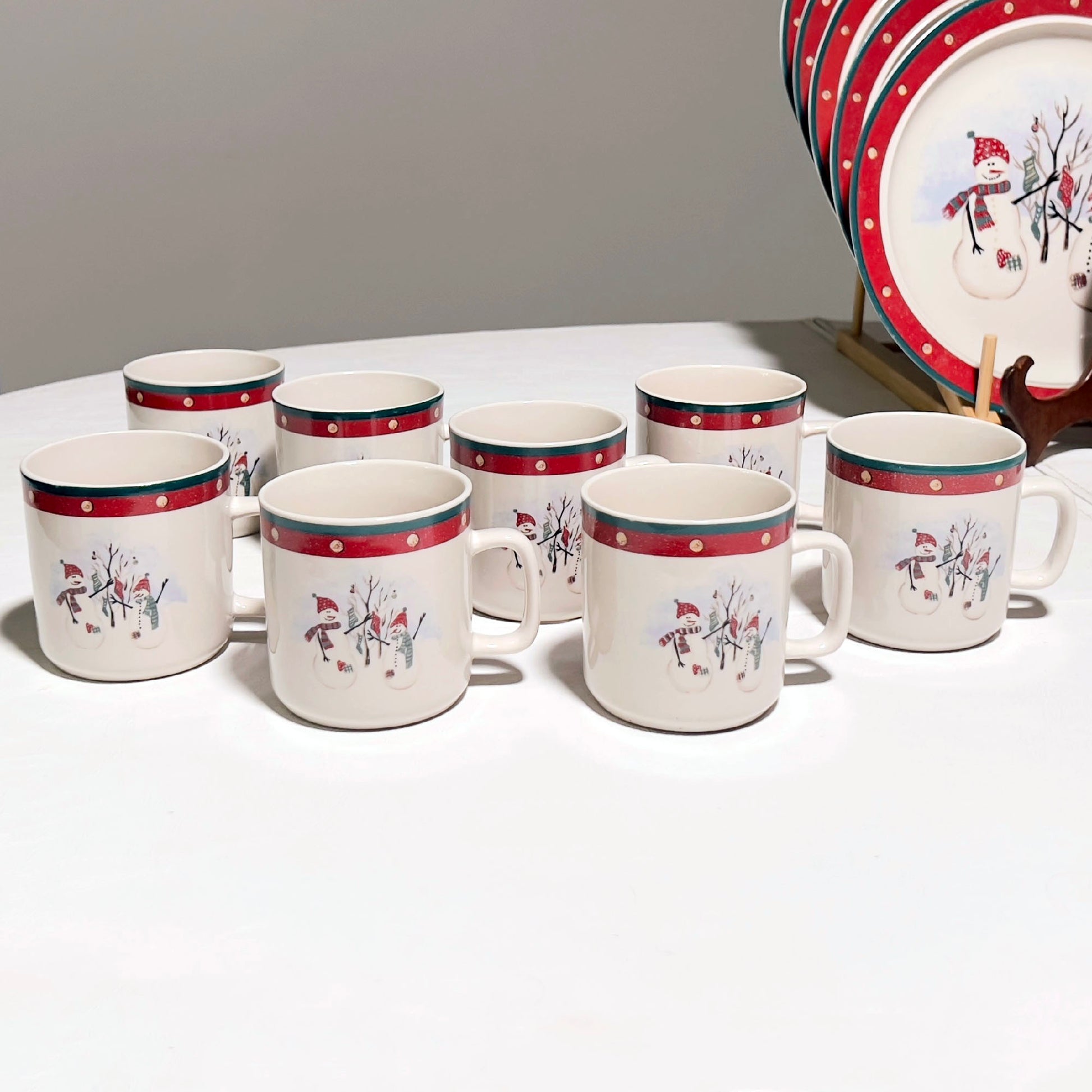 Royal-Seasons-Snowmen-Mugs.-Set-of-8.-