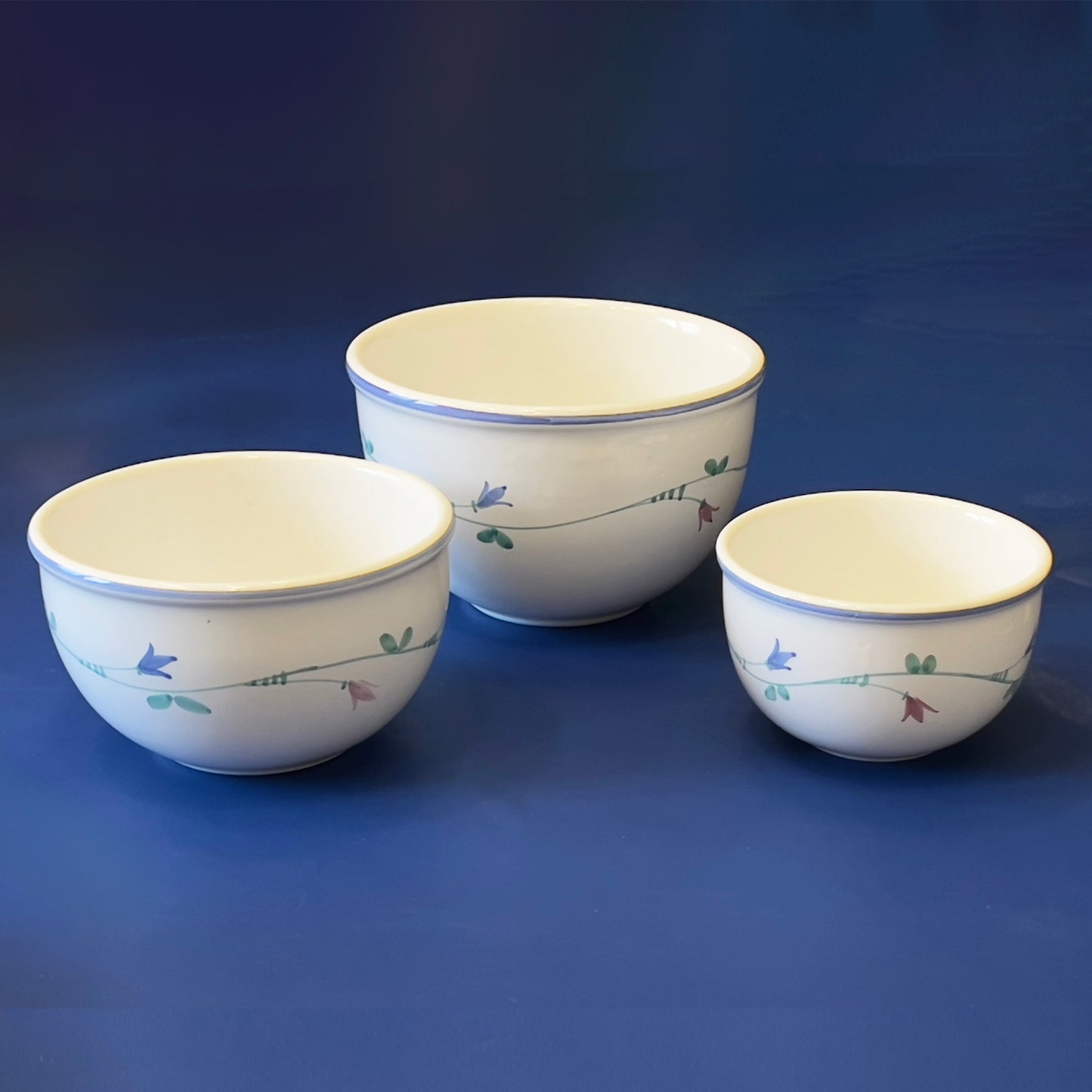 Savoir-Vivre-Portofino-Blue-China-Mixing-Bowl-Set-2.-Shop-eBargainsAndDeals.com