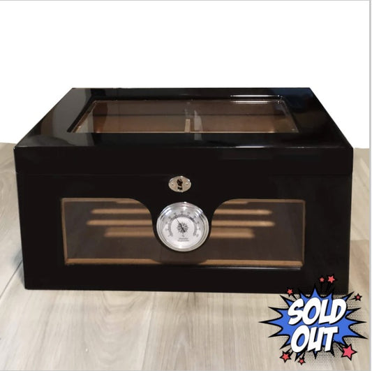 Cigar Humidor, Black Lacquer, Glass Top, Lock and Keys, Hygrometer, Shelf