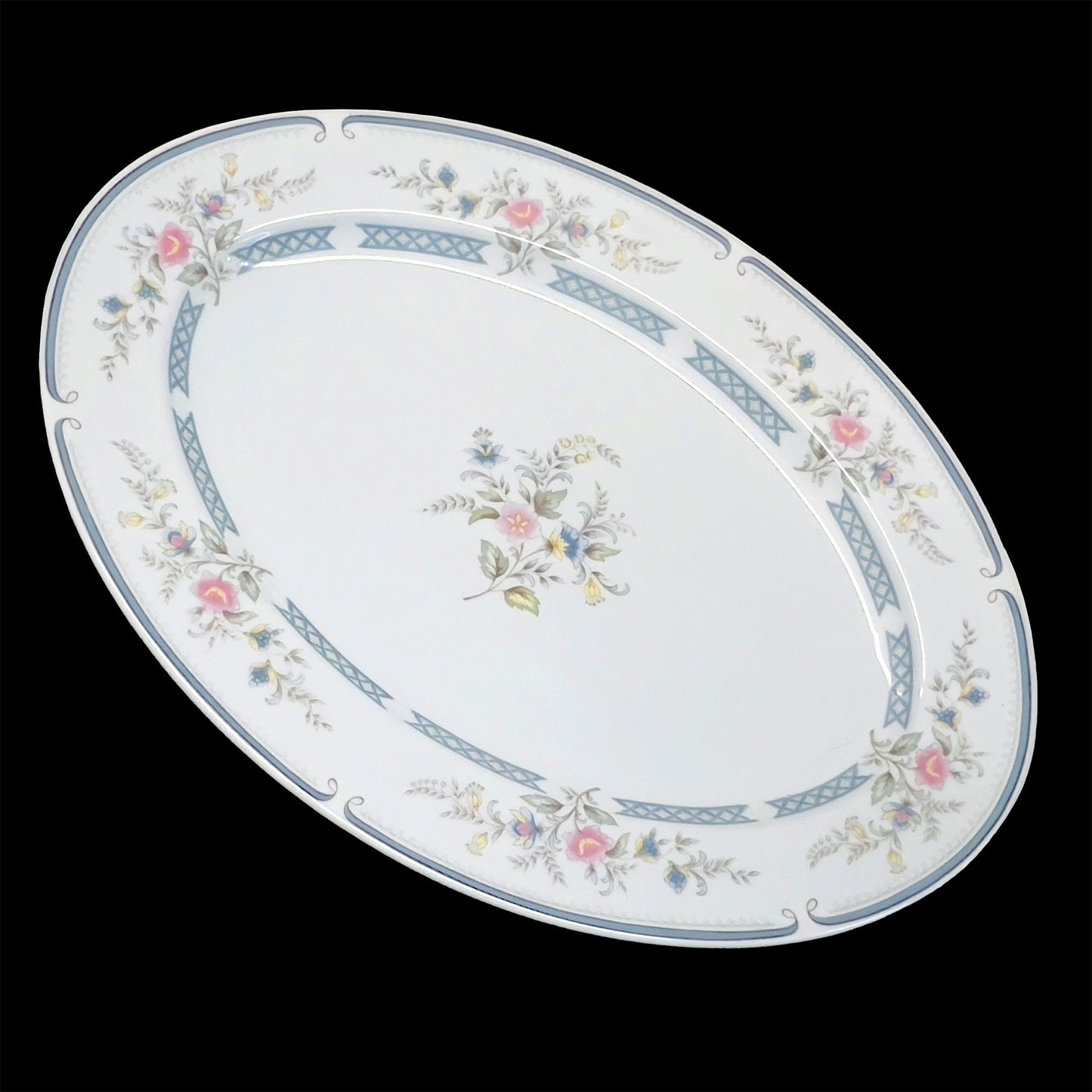 Stratford-Oval-Serving-Plate-by-Brookwood.