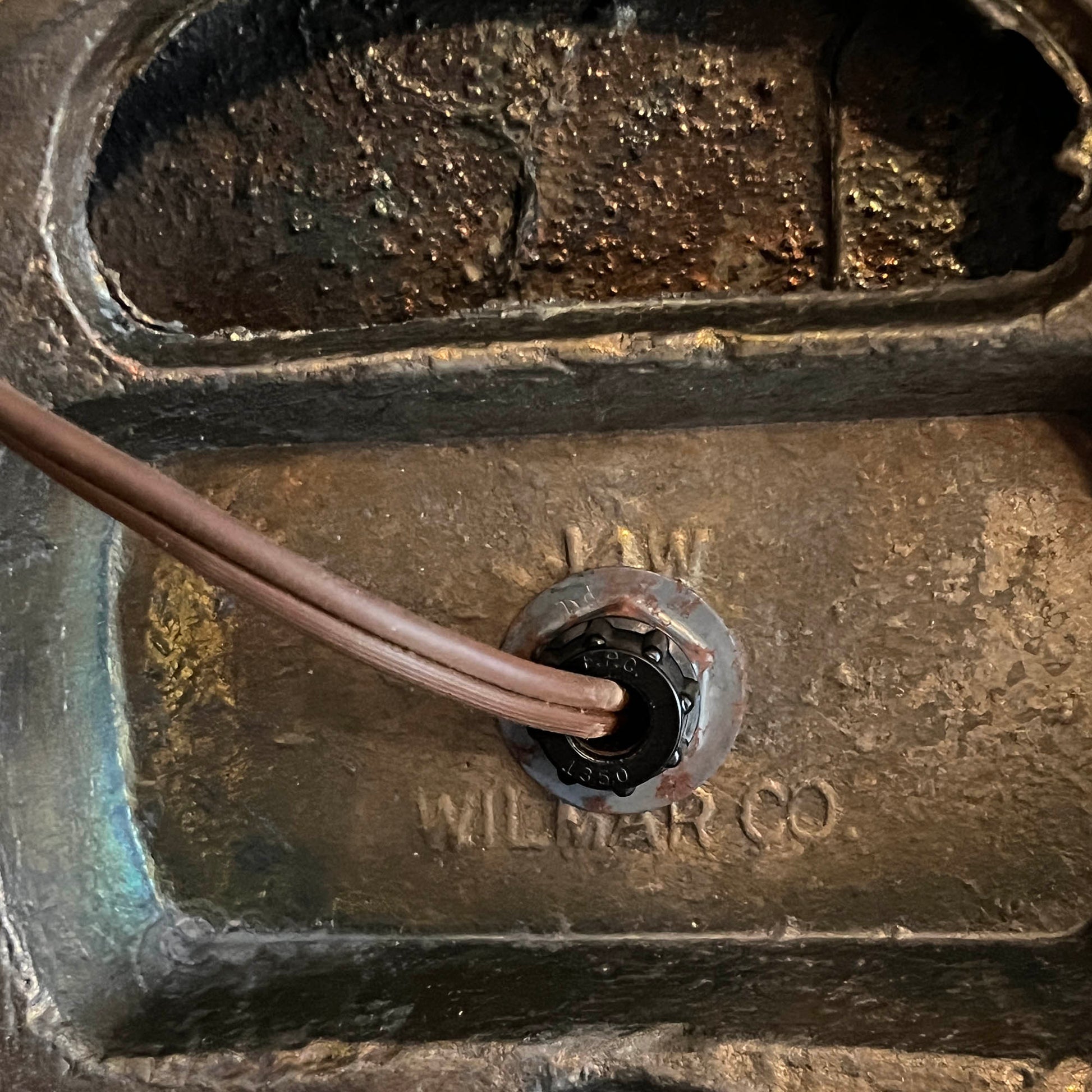 Wilmar-Co-MCM-Brass-Lamp-Base
