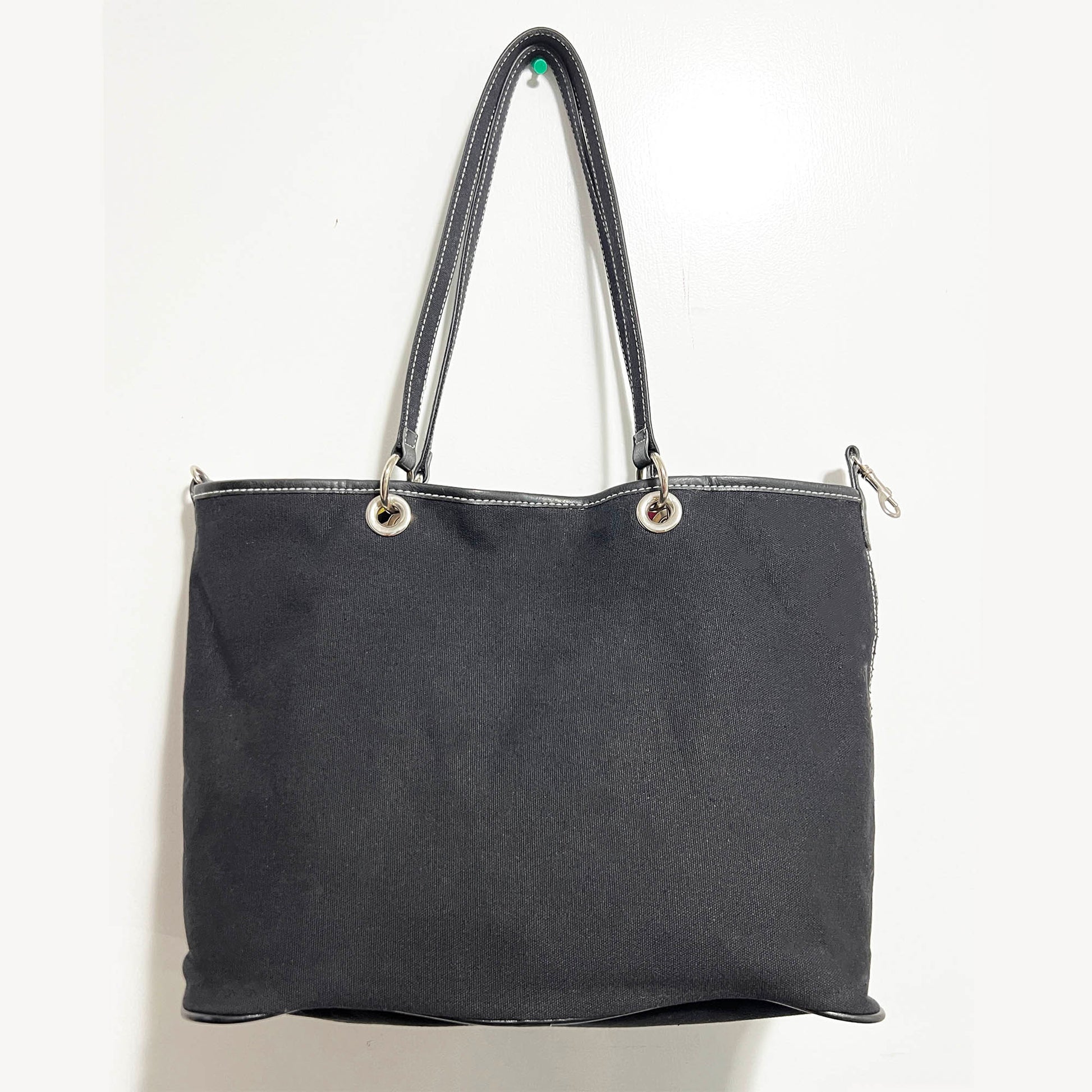 Women_s-Vintage-Reversible-Black-Shoulder-Bag.-Shop-eBargainsAndDeals.com