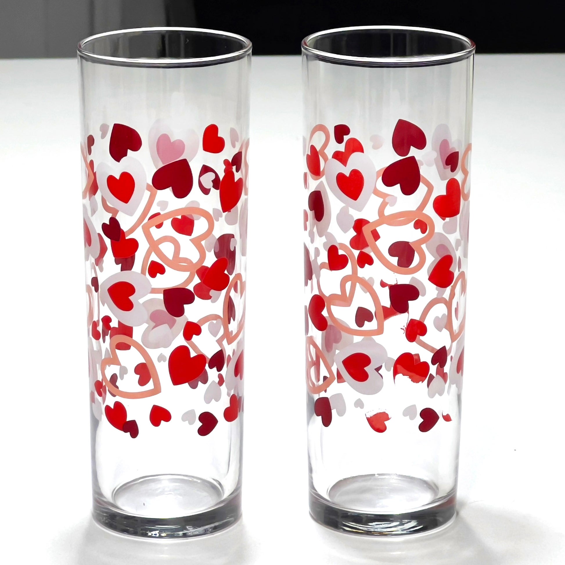 eBargainsAndDeals-Red-Heart-Embossed-Tall-Drinking-Glasses