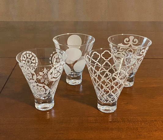 Set-of-4-cosmopolitan,-martini-cocktail-glasses-with-white-etches-geometric-patterns.-Shop-eBargainsAndDeals.com.