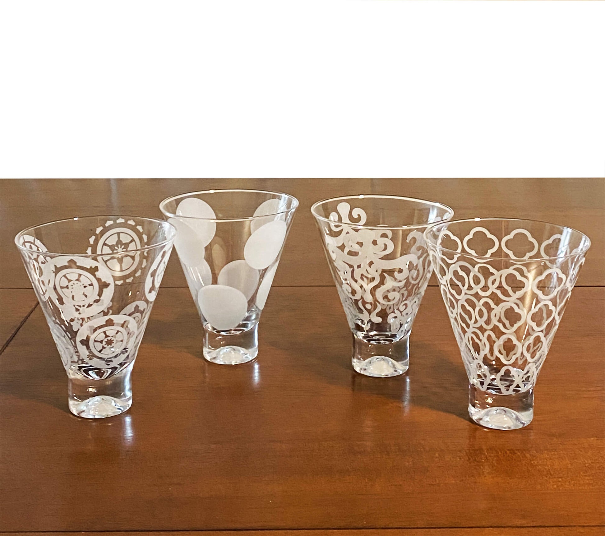 Set-of-4-cosmopolitan,-martini-cocktail-glasses-with-white-etches-geometric-patterns.-Shop-eBargainsAndDeals.com.