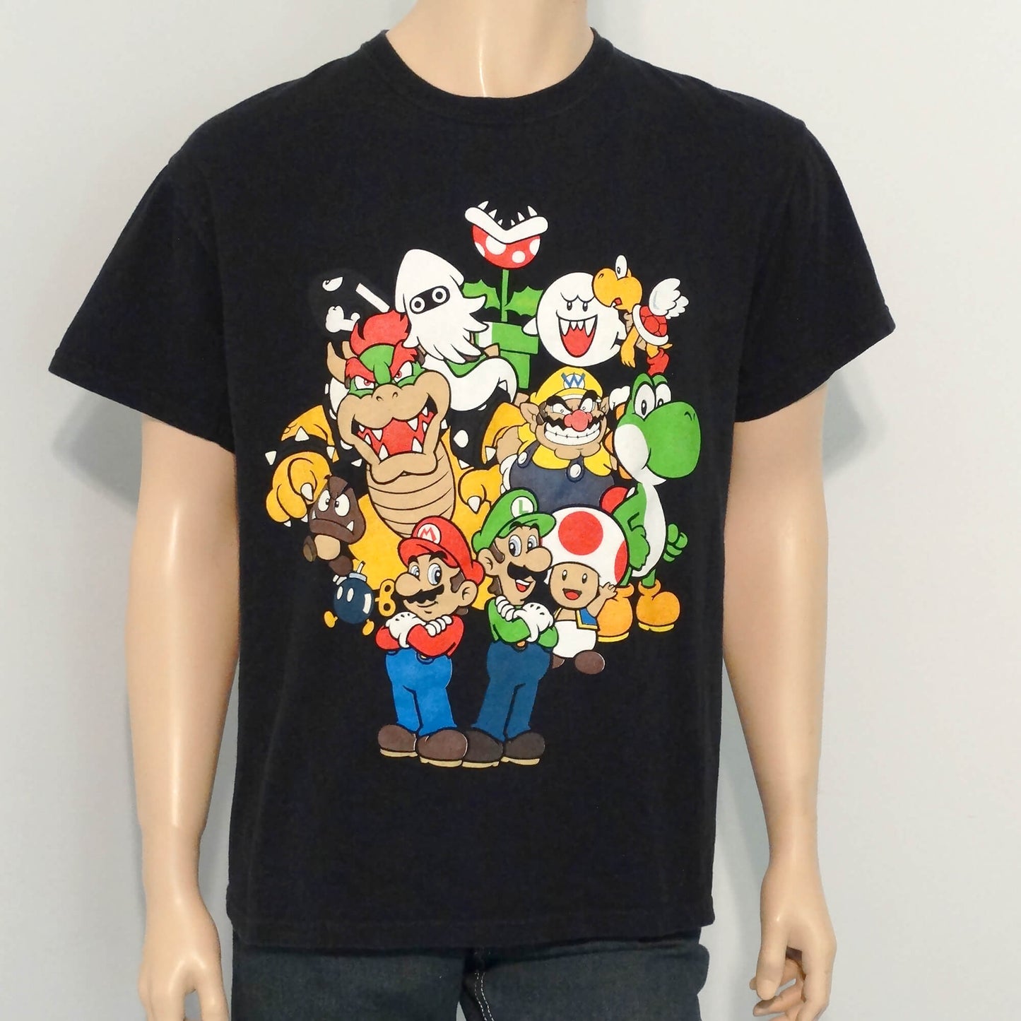 Super-Mario-Bros.-Men_s-Black-Short-Sleeve-Mario-T-Shirt.-Size-L.-Shop-eBargainsAndDeals.com