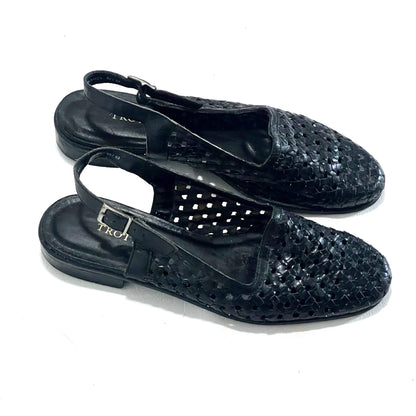 Trotters-Black-Woven-Leather-Sandals, 8.5M-Side-view.-Shop-eBargainsAndDeals.com