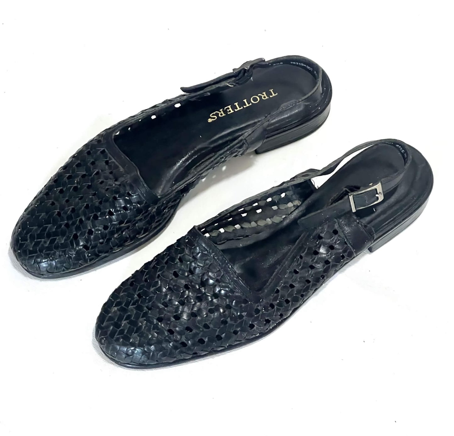 Trotters-Black-Woven-Leather-Sandals, Top-View.-8.5M-Shop-eBargainsAndDeals.com